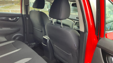 Nissan Qashqai 1.3 DiG-T Acenta Premium 5dr Petrol Hatchback